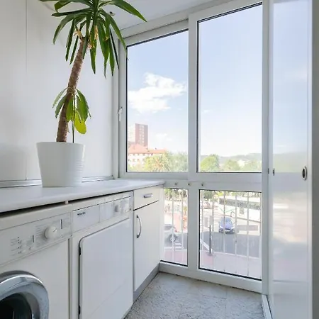 Апартаменты Frente Al Parque, En El Centro Бильбао